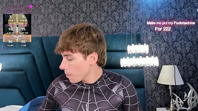 Chat +18 de TaylerWhite ao vivo