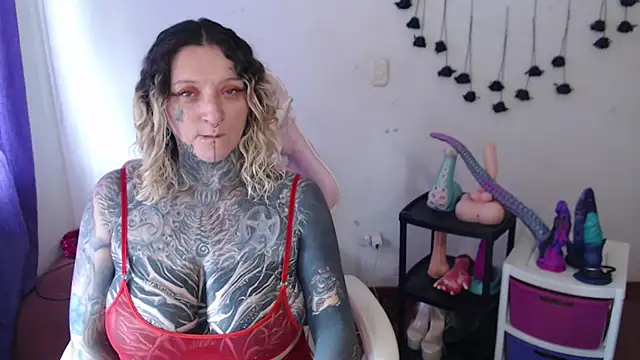 Chat +18 de SLOPPYTITSS ao vivo