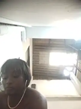 Chat +18 de MichellSummer ao vivo