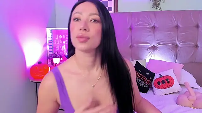 Chat +18 de lilyy_evanss ao vivo