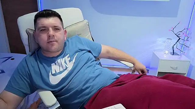 JasonJacks Adlı Modelin Canlı XXX Sohbeti
