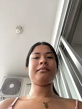 Chat XXX Live Romie_rous