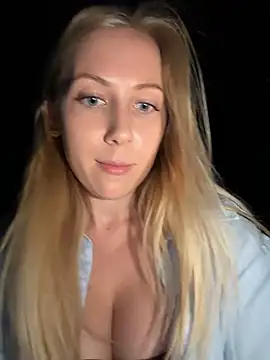 צ'אט XXX בשידור חי של TrueSexyCrime