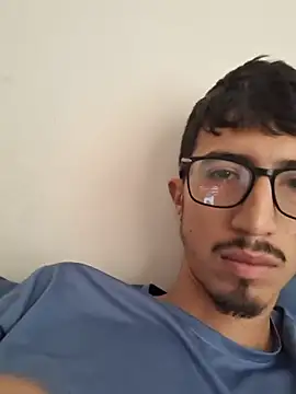 Chat +18 de Tu-baabyy ao vivo