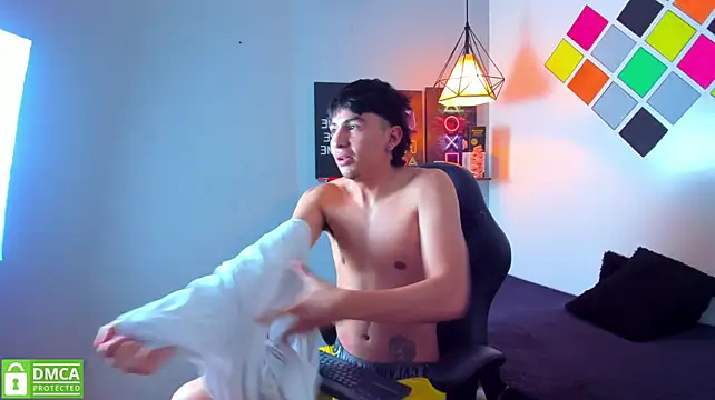 Leo_Roycen Live XXX chat