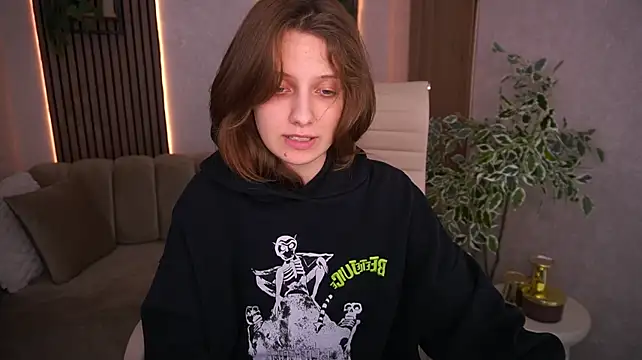 CuteeFoxy's Live XXX Chat