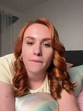 ChiaraVelvet's Live XXX Chat