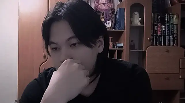 Guru_Master 即時 XXX 聊天