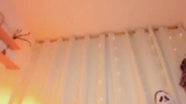 Chat +18 de Ayanaa_Ebony_ ao vivo