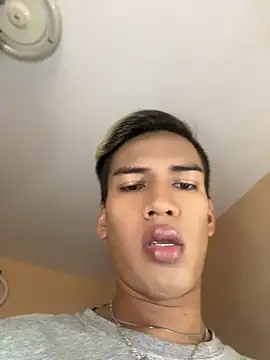 Fercito1997's Live XXX Chat