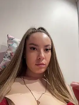 Valeria_Vibe Chat XXX in diretta