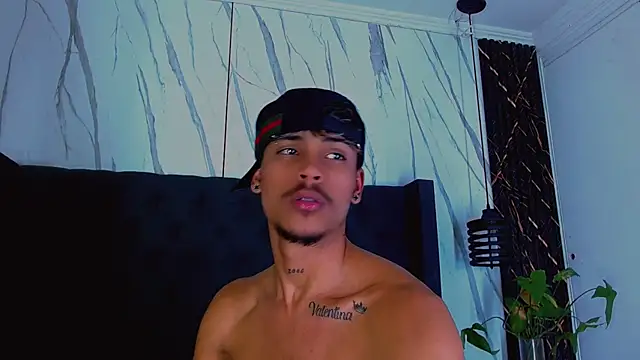 Angel_foxc13 Chat XXX live