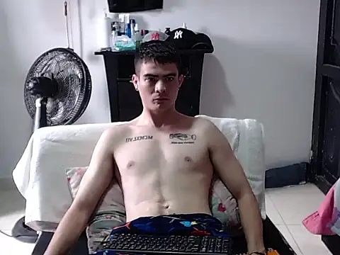 Chat XXX en directo de Zac_Efront