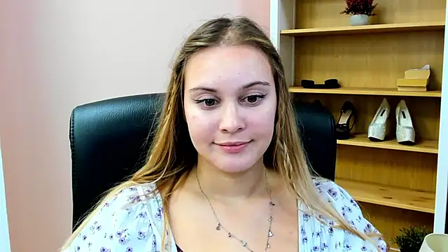 kitty_valeria's Live XXX Chat