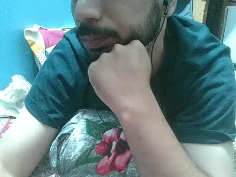 Онлайн чат XXX Precumboner