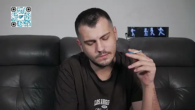 Czat XXX na żywo – CrazyDom1