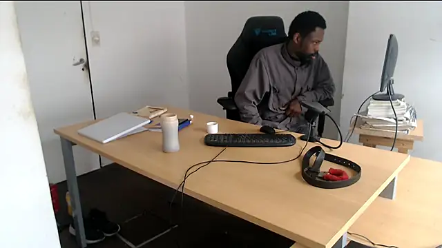 Mastertopdomen Live XXX chat