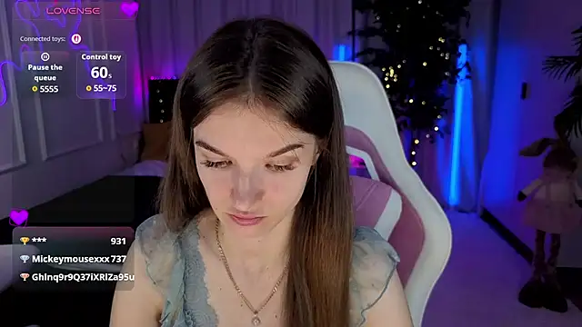 Ann_Wood Chat XXX live