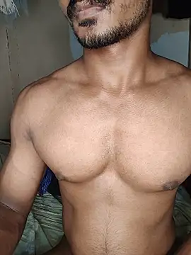 kevin_yours Chat XXX in diretta