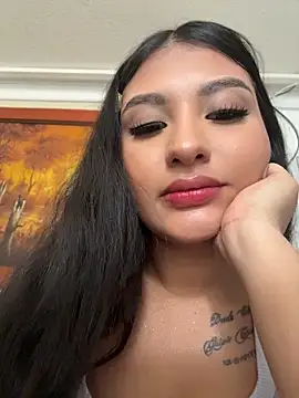 IvyX_X's Live XXX Chat