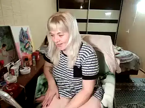 Živý XXX chat Lia_Laguna77
