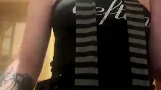 SusannaSalee's Live XXX Chat