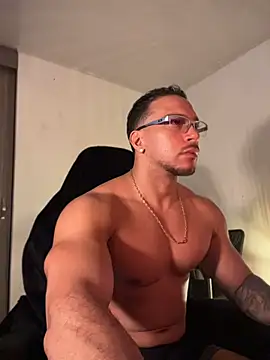 FreszXn Live XXX chat