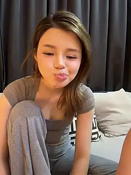 Chatroom XXX en direct de tutuya01