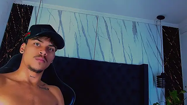 XXX chat uživo modela Angel_foxc13