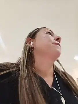 Czat XXX na żywo – _Dentist-Madisson_04
