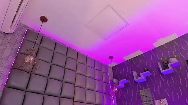 XXX chat uživo modela megan_woll