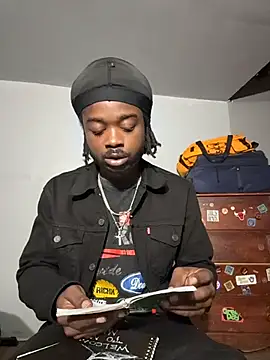 צ'אט XXX בשידור חי של TheMightyDxXx