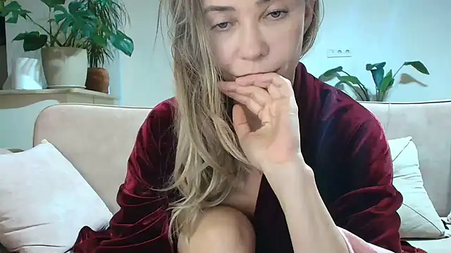 Gargona1 Chat XXX live