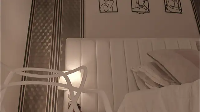 Chat +18 de _dakota_a ao vivo