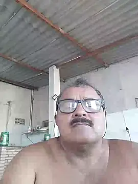 Živý XXX chat Misterymem63