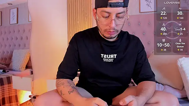 XXX chat uživo modela Jonath_1
