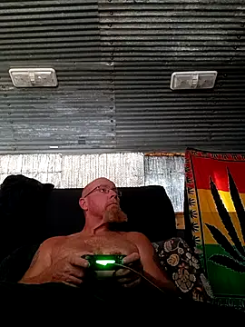Czat XXX na żywo – Redhitcher