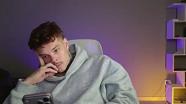 DENIS_HERE Live XXX-chat