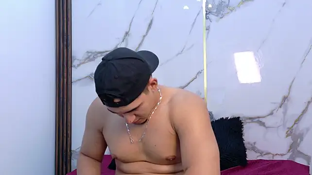 Chat +18 de Massimo_11 ao vivo