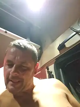 adas- Chat XXX in diretta