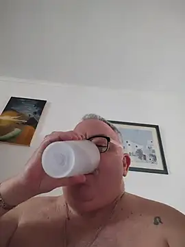 bylytom24 Chat XXX live