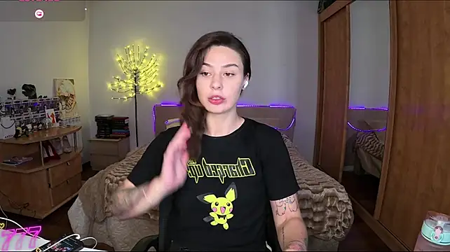 Chat +18 de LilCamomile ao vivo