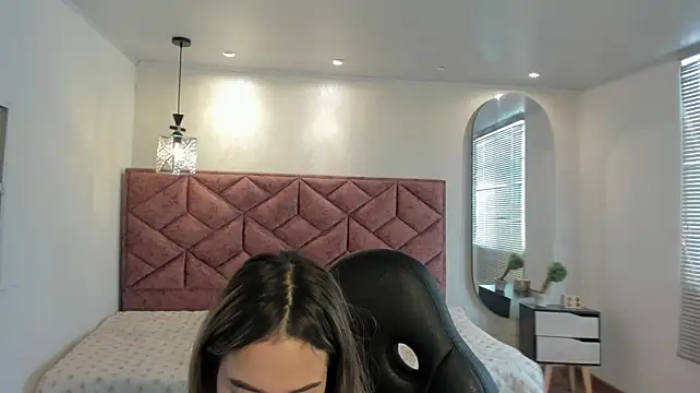 แชท XXX สดของ madisson_parker_