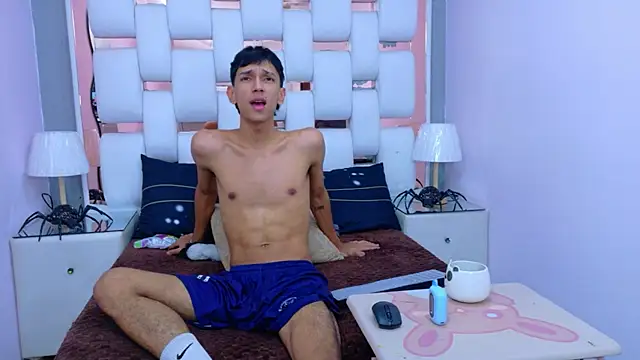 Chat +18 de EstebanValdezs ao vivo