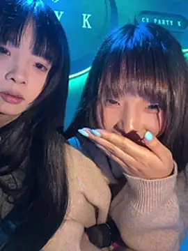 qiqi_x 网络视讯表演