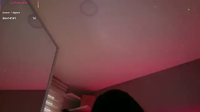Megan_mooree_'s Live XXX Chat