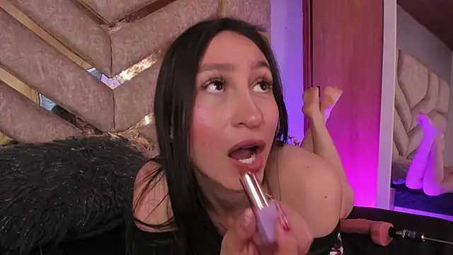 MaddyCarter – Naživo XXX chat