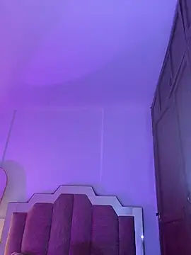 Chat +18 de LoveQueen2 ao vivo