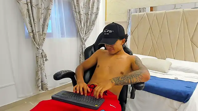Ruslan_marceln Live XXX chat