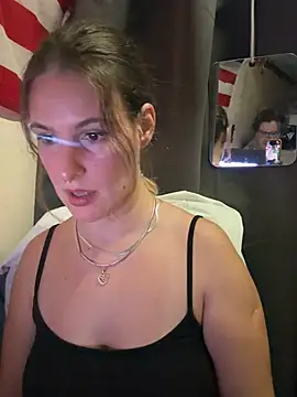 LillyFlowerson Chat XXX live